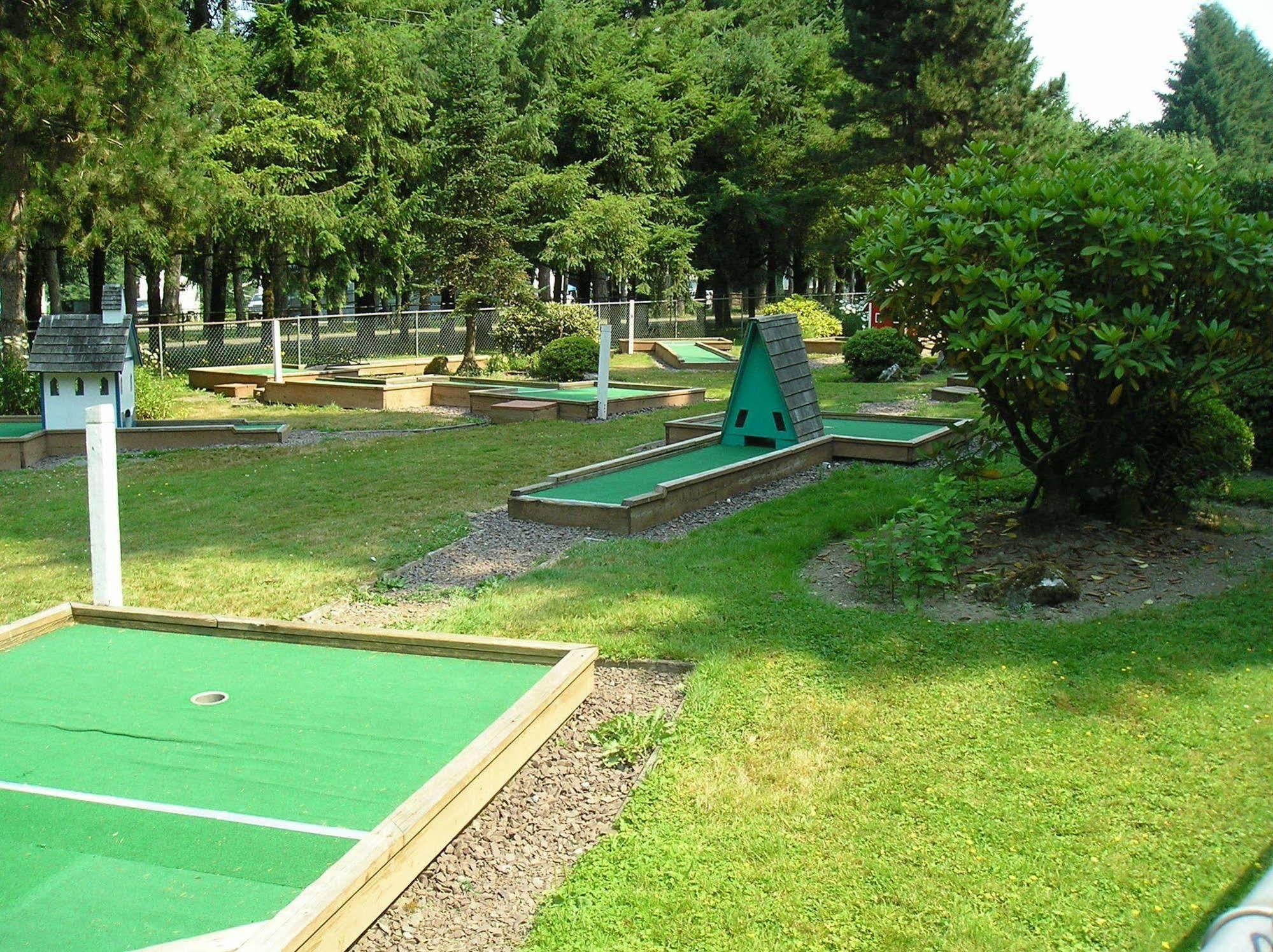 Thunderbird Rv & Camping Resort Monroe Εξωτερικό φωτογραφία